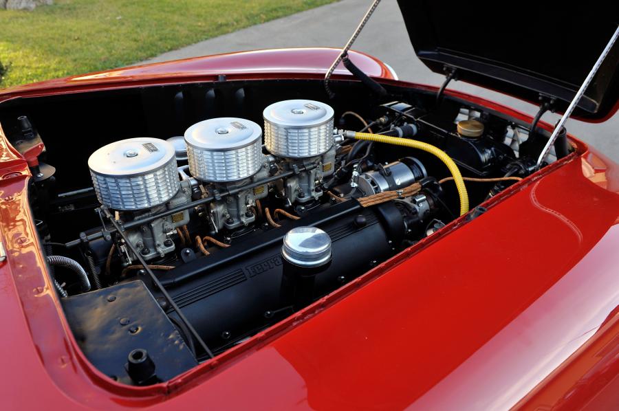  Ferrari 212 Export Spyder (0098E) 1951 года  (фото 4 из 5)